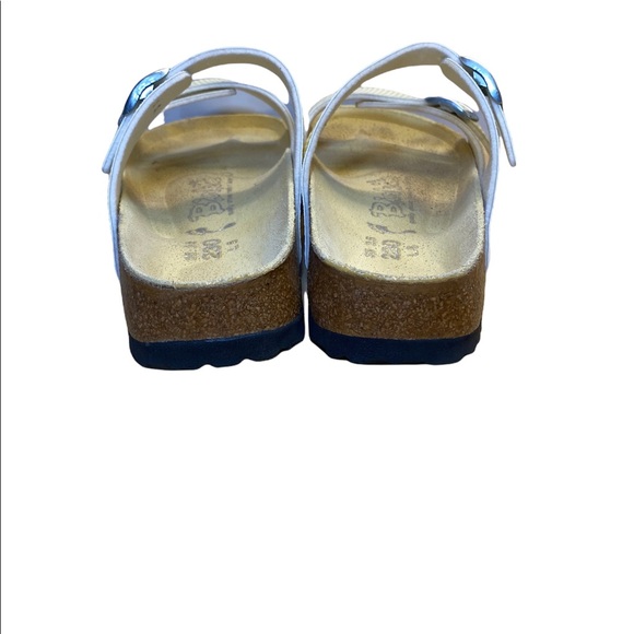 Birkenstock Birki’s Arizona Yellow and White Striped Sandals ( size 35/36) - Picture 6 of 10